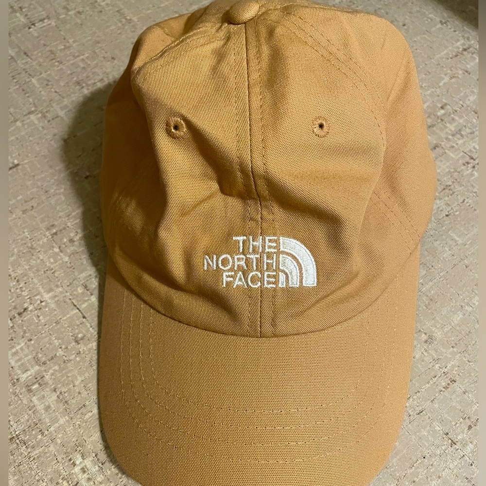 The North Face Tan Women’s Baseball Cap